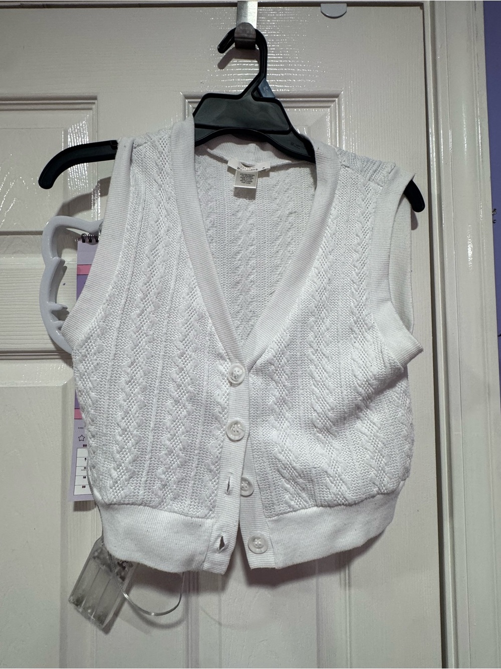 URBAN Romantics White Cable Knit Button-Front Sweater Vest